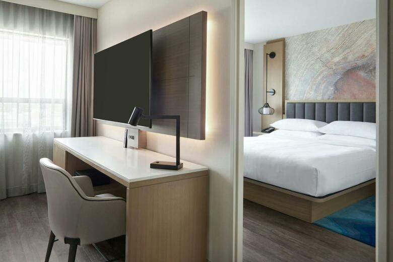 Kingston Marriott Hotel