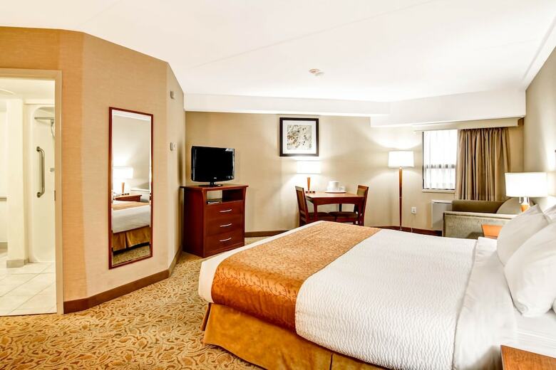 Hotel Comfort Inn Kitchener - Standard Cb