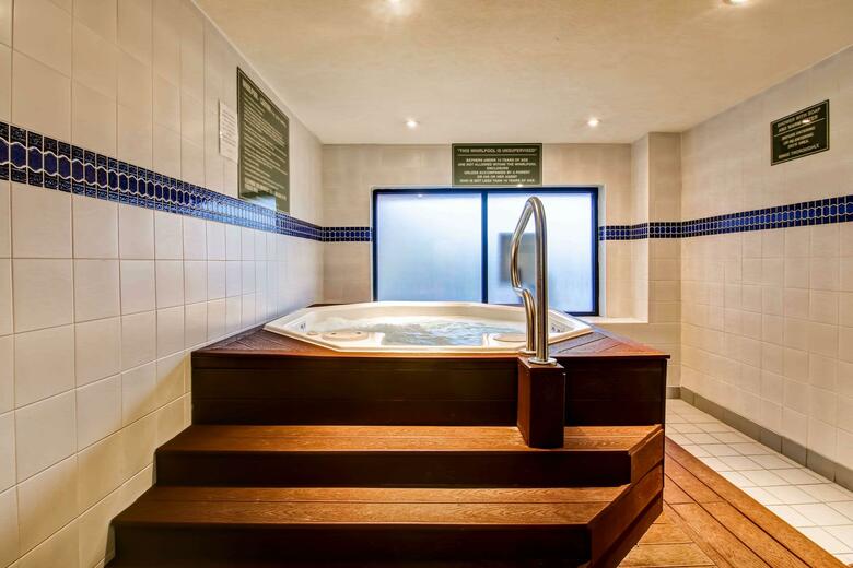Hotel Comfort Inn Kitchener - Standard Cb