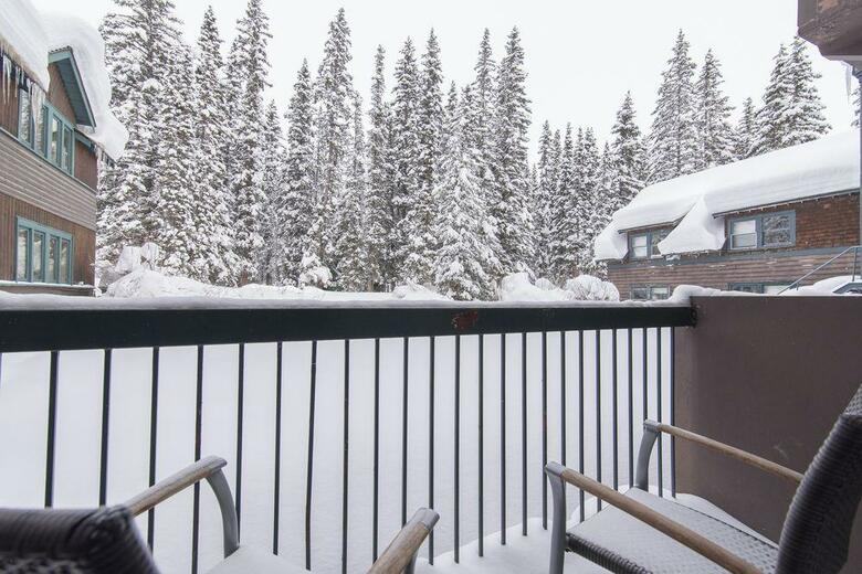 Hotel Deer Lodge