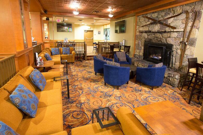 Hotel Lake Louise Inn