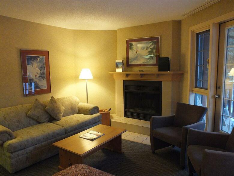 Hotel Lake Louise Inn