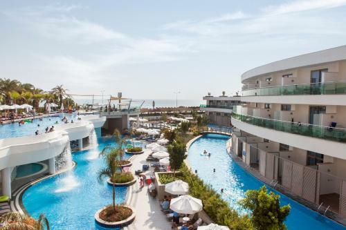 Long Beach Harmony Hotel