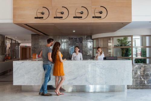 Long Beach Harmony Hotel