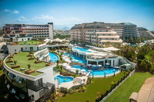 Long Beach Harmony Hotel