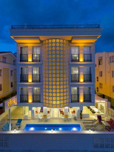Wise Hotel & Spa - Adults Only