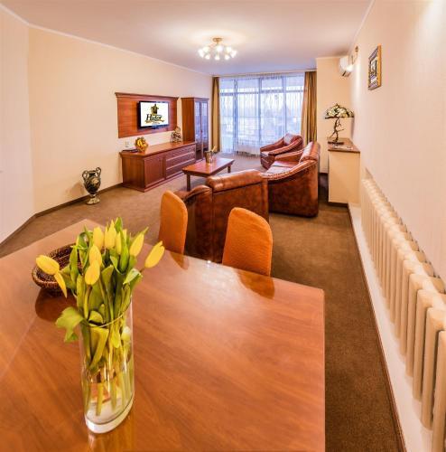 Hutor Hotel