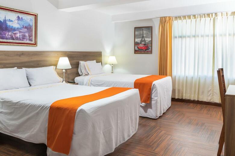 Hotel Plaza San Antonio