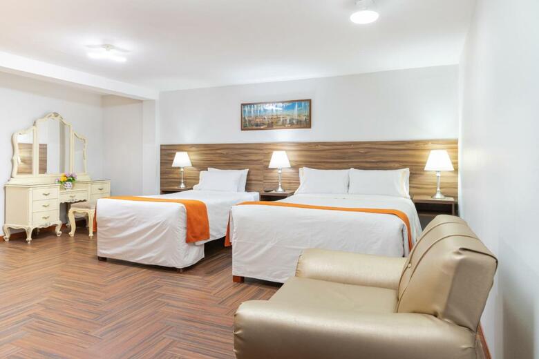 Hotel Plaza San Antonio