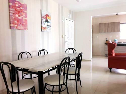 Apartamento Incr�vel Ap A 100m Do Mar Com Ar E Wi-fi