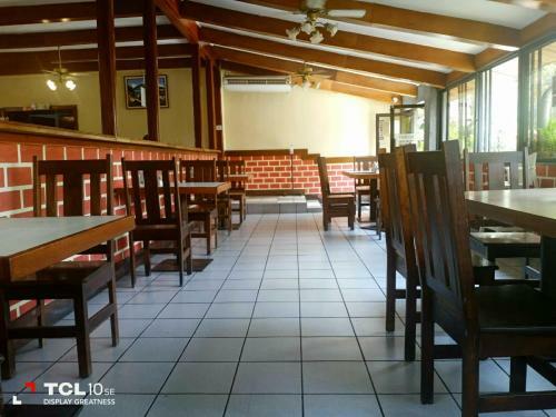 Hotel La Colonia