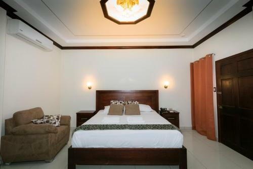 Hotel Mediterraneo Inn