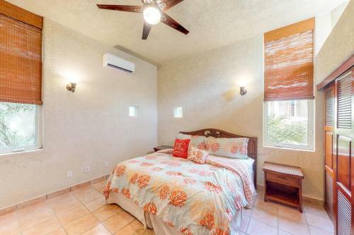 Hotel Coral Sand 10, West Bay Beach