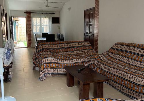 Hostal Villa Cb