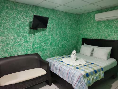 Hotel Palmera Real Hot Springs