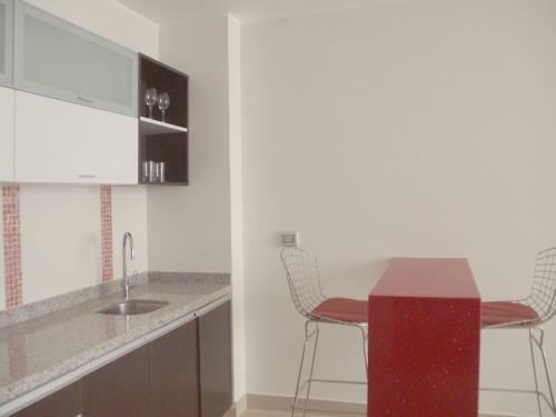 Apart Hotel Petit Palace Suites