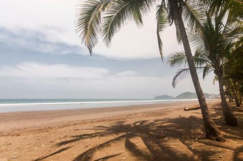 Casa Mandolina On The Beach In Jaco