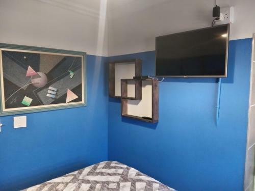Hostal Dante Guest House