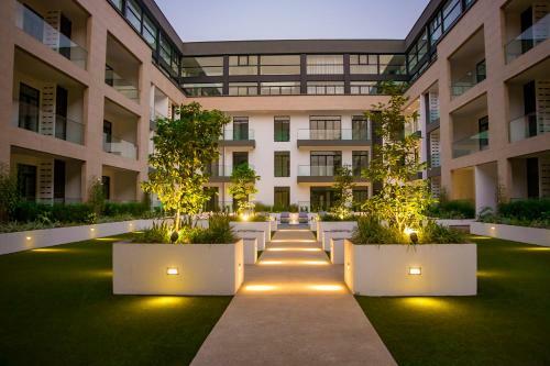 Embassy Gardens By Woodbury Luxury Apartments