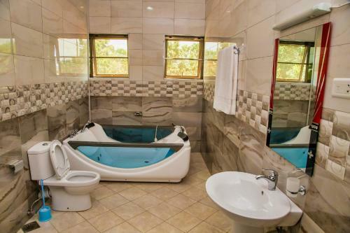 Hotel Lakepoint Villa