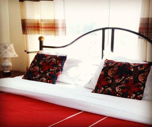 Hotel Karibu Bb Suites