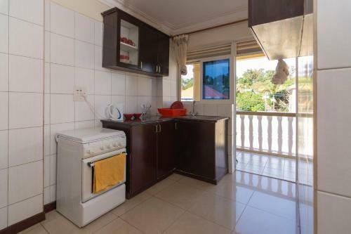 Hotel Karibu Bb Suites