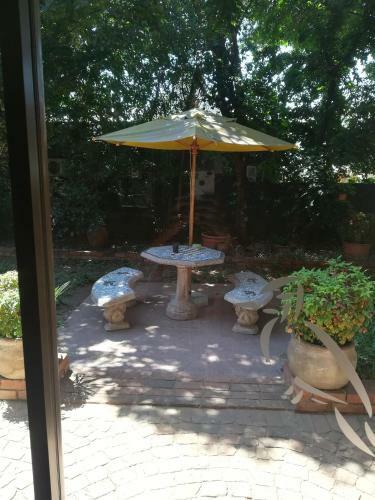 Hotel 24 Onvrey 3 Star Guest House