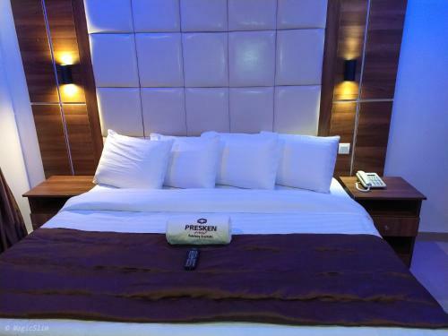 Presken Hotel @oniru