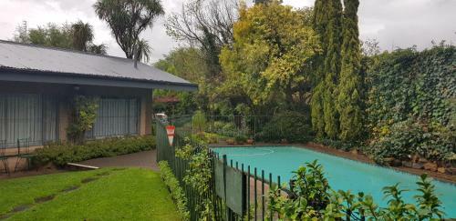 Hostal Dias Guest House