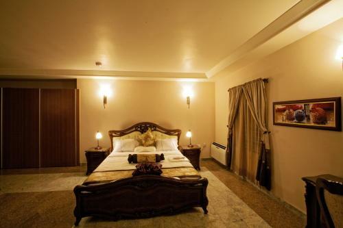Hotel Oxygen Holiday Resort