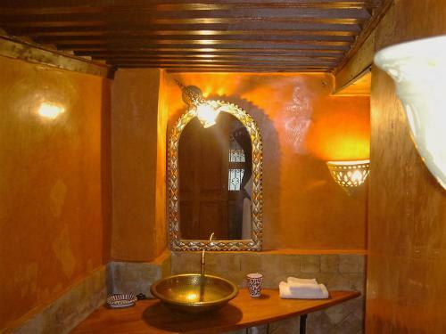 Riad La Cl� De F�s