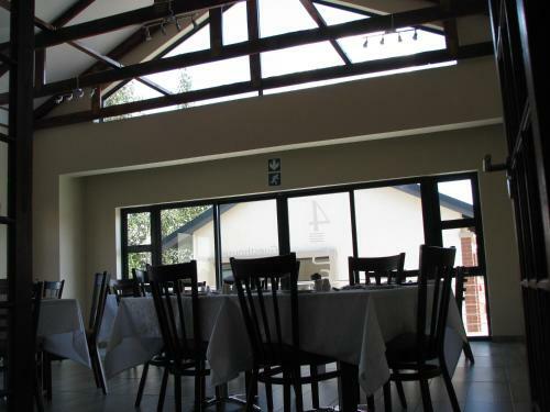 Hostal 4 Seam Guest House