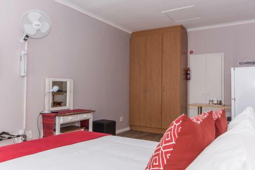 Hostal 10 Windell Self Catering Accommodation
