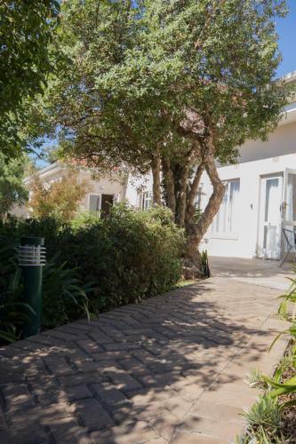 Hostal 10 Windell Self Catering Accommodation