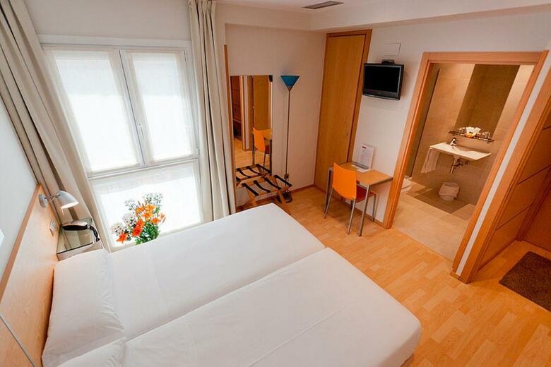 Hotel Arrizul Center