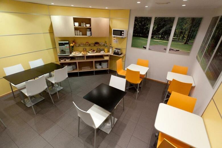 Hotel Arrizul Center