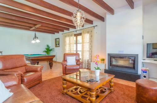 Villa Cirera