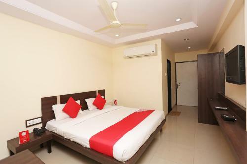 Oyo 22040 Hotel Vatsa Inn
