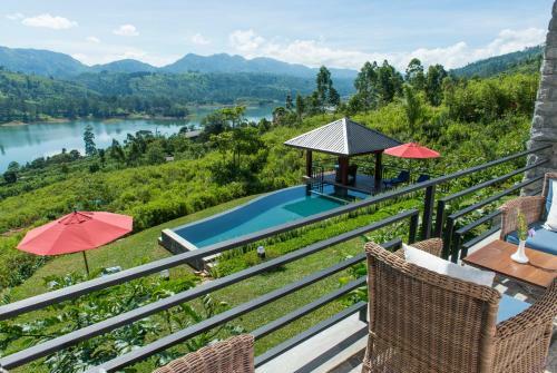 Hotel Camellia Hills