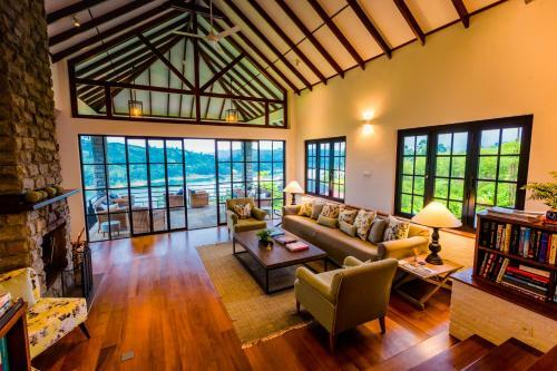 Hotel Camellia Hills