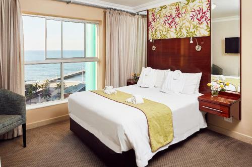 Hotel First Group The Palace All-suite