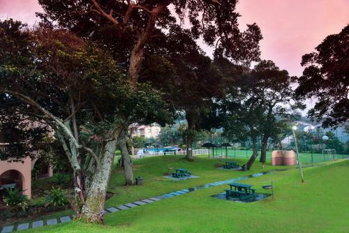 Hotel La Lucia Sands Beach Resort
