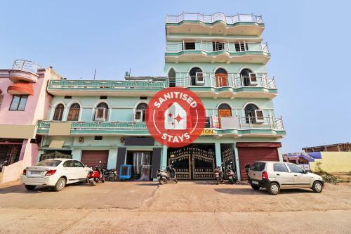 Spot On 37040 Hotel Ayushman Palace