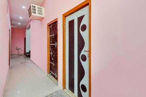 Hotel Oyo 67204 Mohit Palace