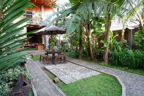 Hostal Reddoorz Syariah Near Menara Kudus