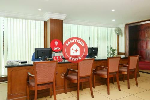 Oyo 10719 Mermaid Hotel