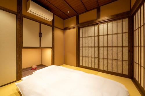 Kagabi Mizuhiki Machiya House