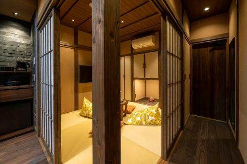 Kagabi Mizuhiki Machiya House