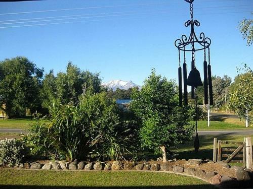 The Ski House On Miharo - Rangataua Holiday Home