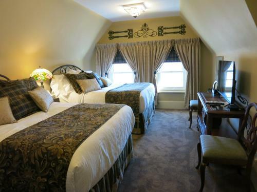 Posada The Woodview Inn